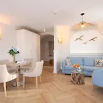 Strandvillen 4*