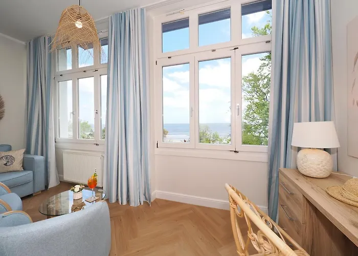 Strandvillen Hotel 4*